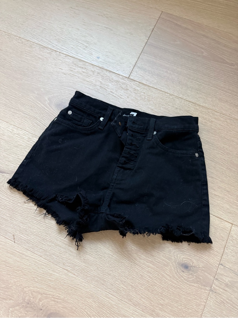 7 for all mankind black shorts size 25